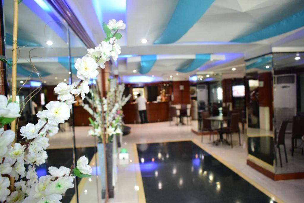 Citystate Hotel Quiapo Манила Экстерьер фото