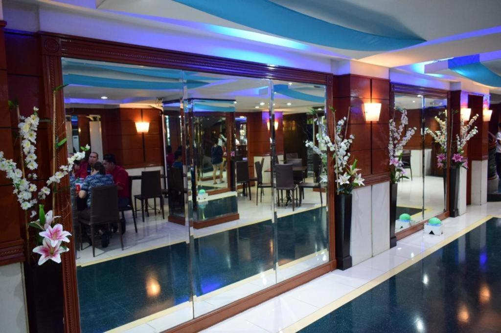 Citystate Hotel Quiapo Манила Экстерьер фото