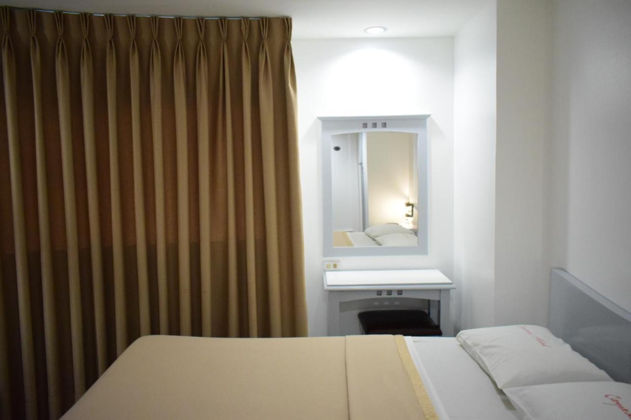 Citystate Hotel Quiapo Манила Экстерьер фото